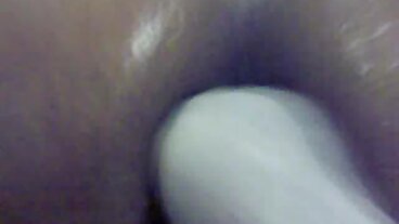 Busty ચિક અશ્લીલ મોટા સેકસી વીડીયો ઓપન ડિક